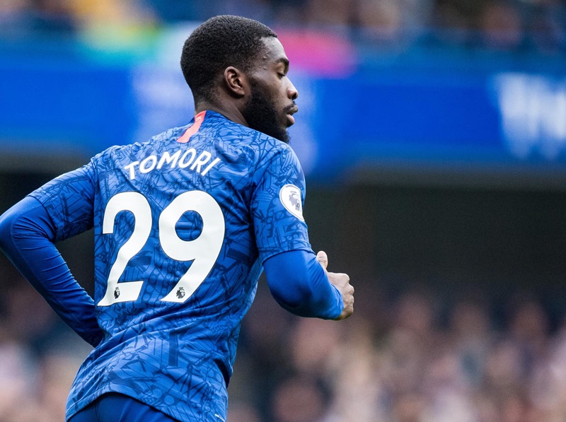 Fikayo Tomori trong màu áo của Chelsea