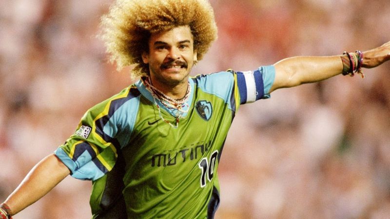 Carlos Valderrama một cầu thủ bóng đá tài năng của Colombia